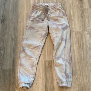 Aritzia TNA CozyAF boyfriend sweatpant
